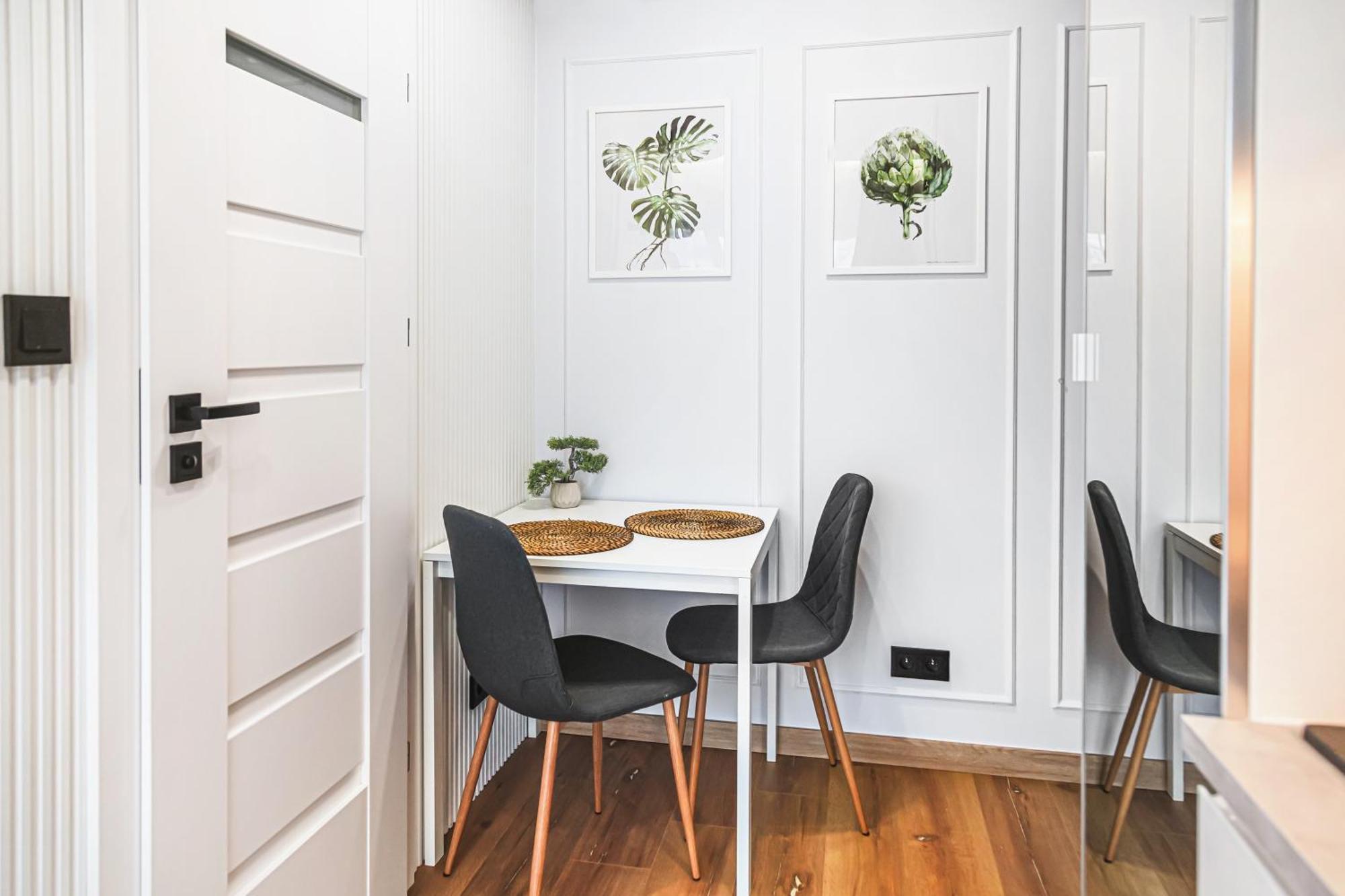 Stylowe Apartamenty W Centrum Вроцлав Экстерьер фото