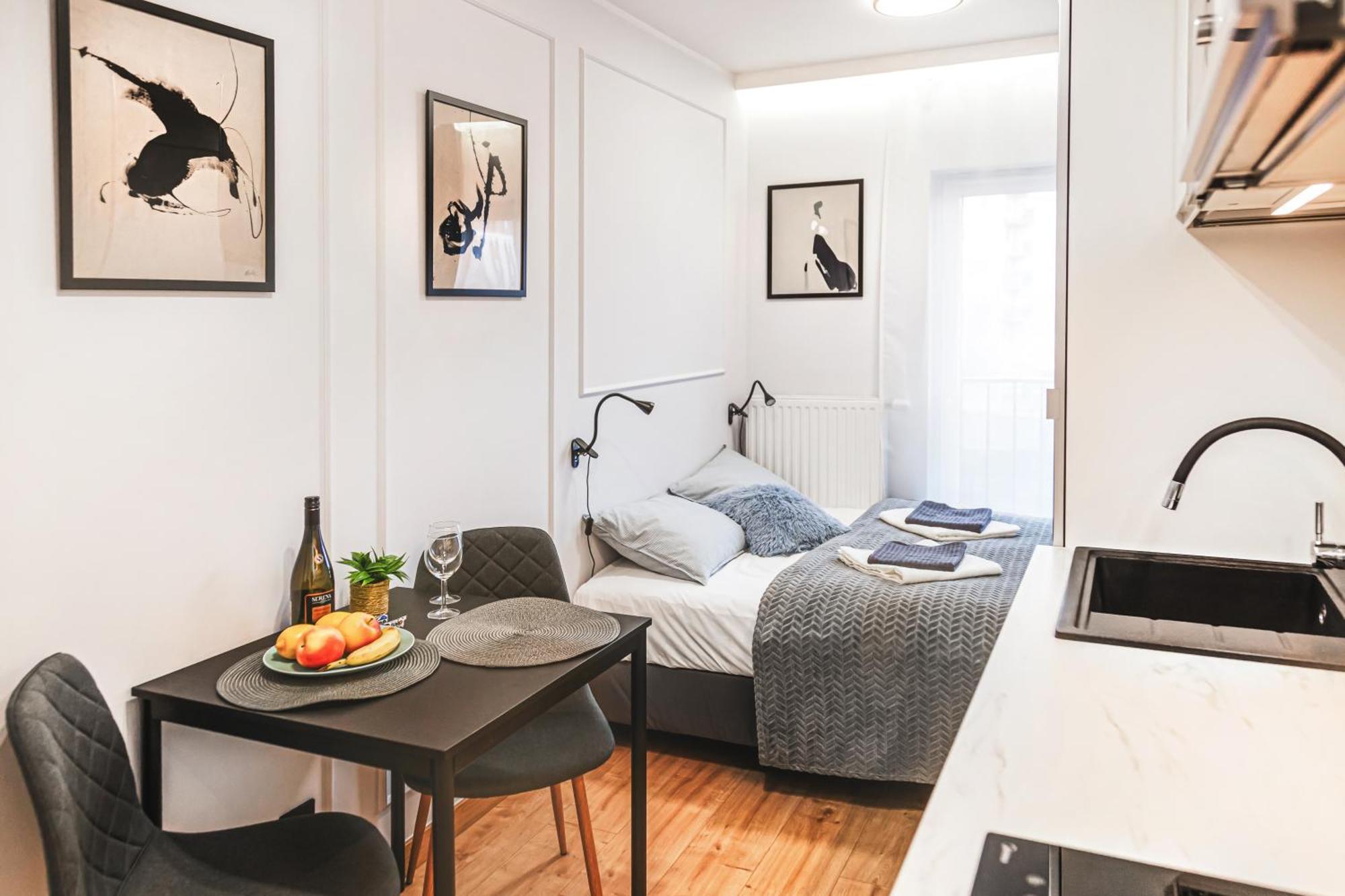 Stylowe Apartamenty W Centrum Вроцлав Экстерьер фото