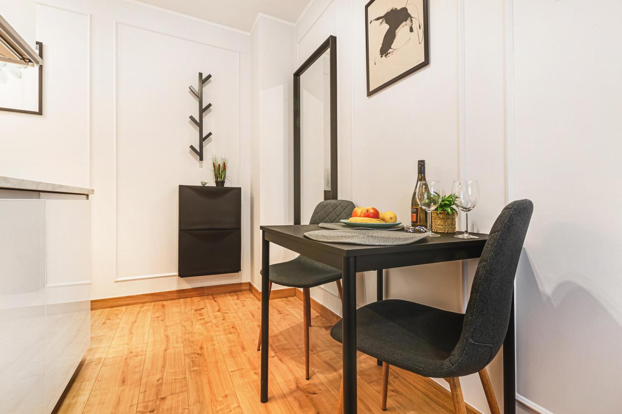 Stylowe Apartamenty W Centrum Вроцлав Экстерьер фото